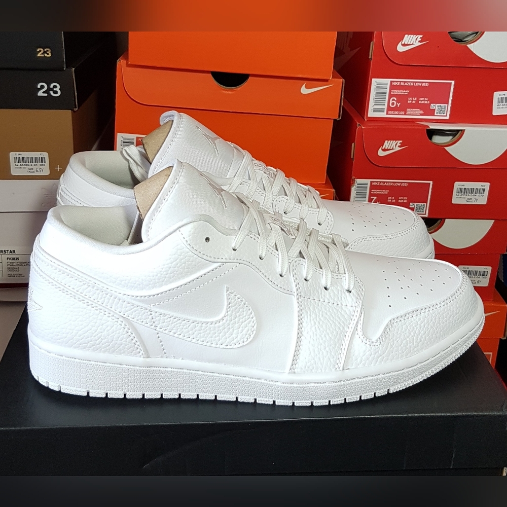 AIR JORDAN 1 LOW "TRIPLE WHITE" MEN'S US SIZE 13 BRAND NEW IN BOX